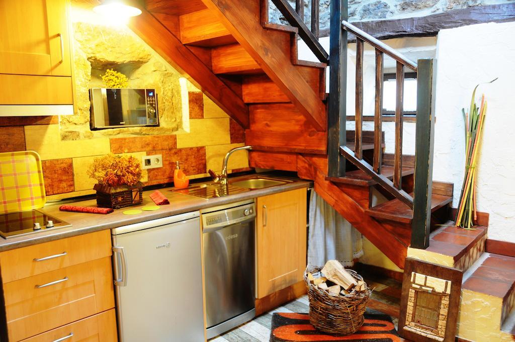 Casas Rurales Entre Babia Y La Luna Villafeliz Bilik gambar