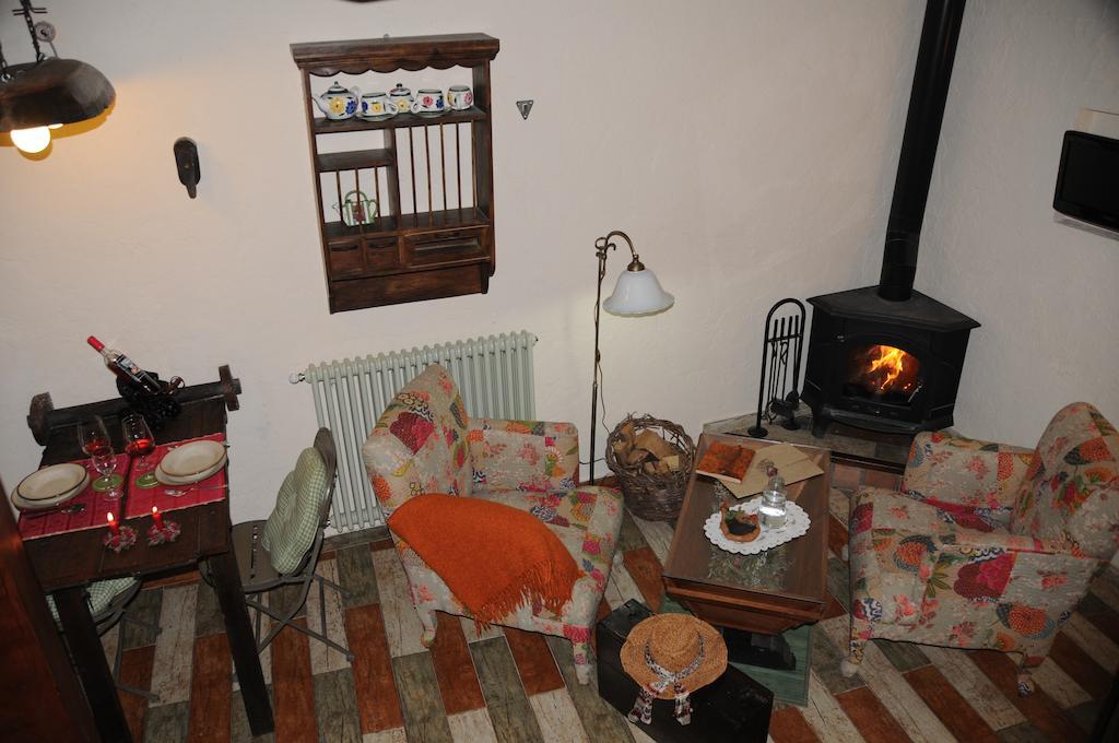 Casas Rurales Entre Babia Y La Luna Villafeliz Bilik gambar