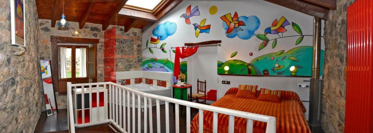 Casas Rurales Entre Babia Y La Luna Villafeliz Luaran gambar