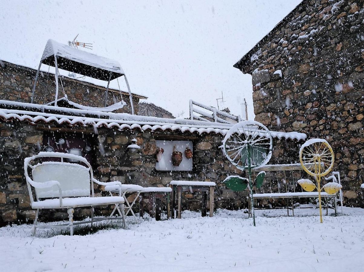 Casas Rurales Entre Babia Y La Luna Villafeliz Luaran gambar